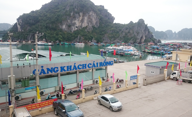 Đi Quan Lạn từ cảng Cái Rồng